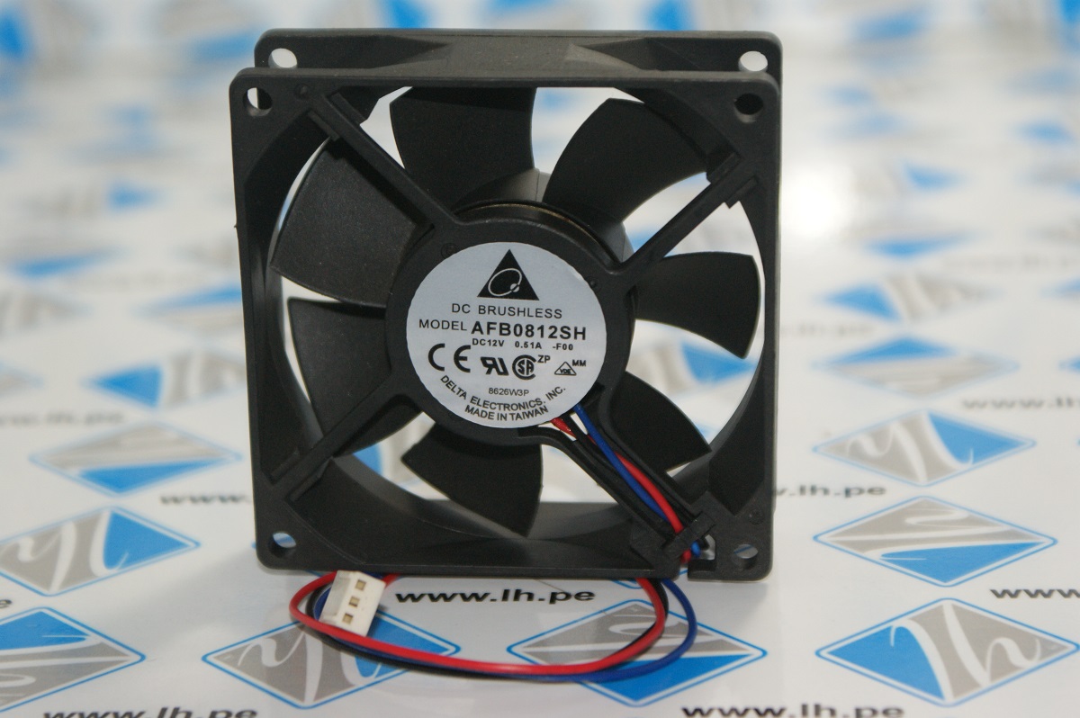 AFB0812SH-F00 3 WIRE               Ventiladores VDC, Tubeaxial 80x25.4mm, 12VDC, Ball Bearing, 3-Lead Wires, Tachometer y conector